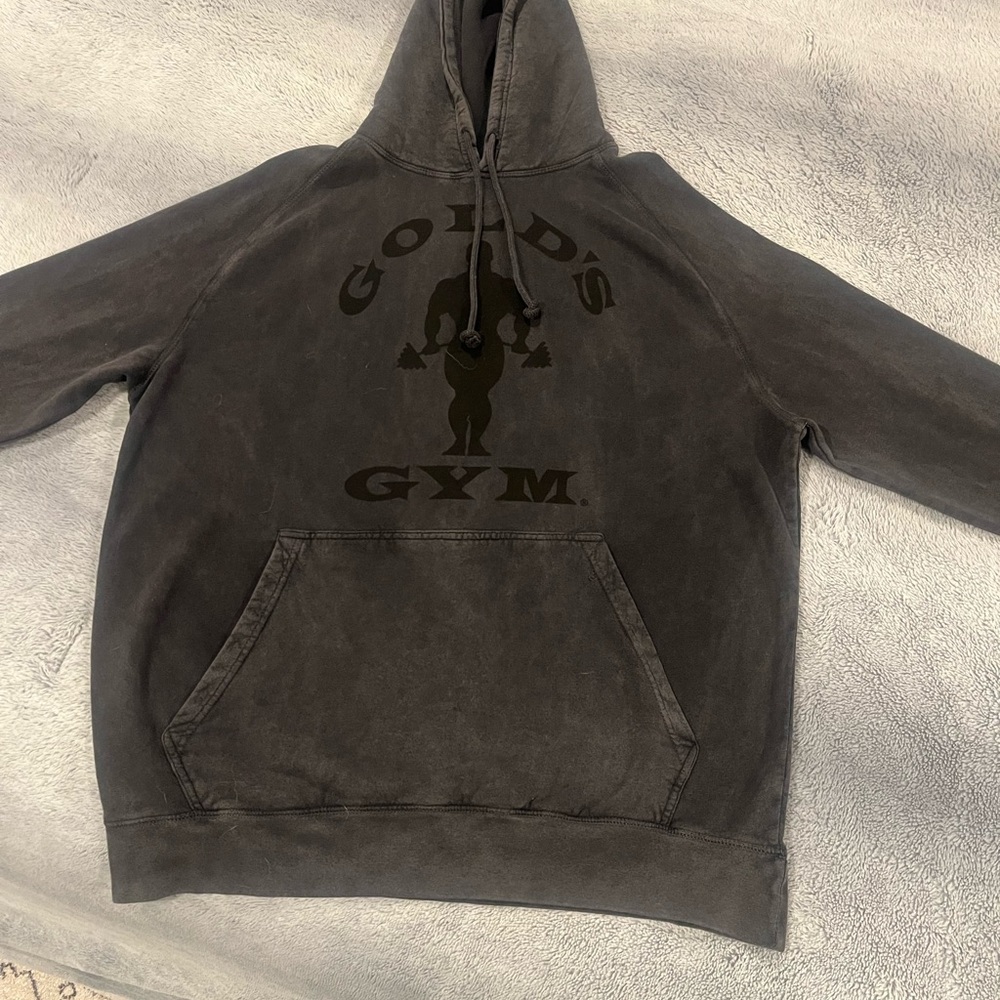 Distressed Washed Hoodie/ Gold’s Gym Large